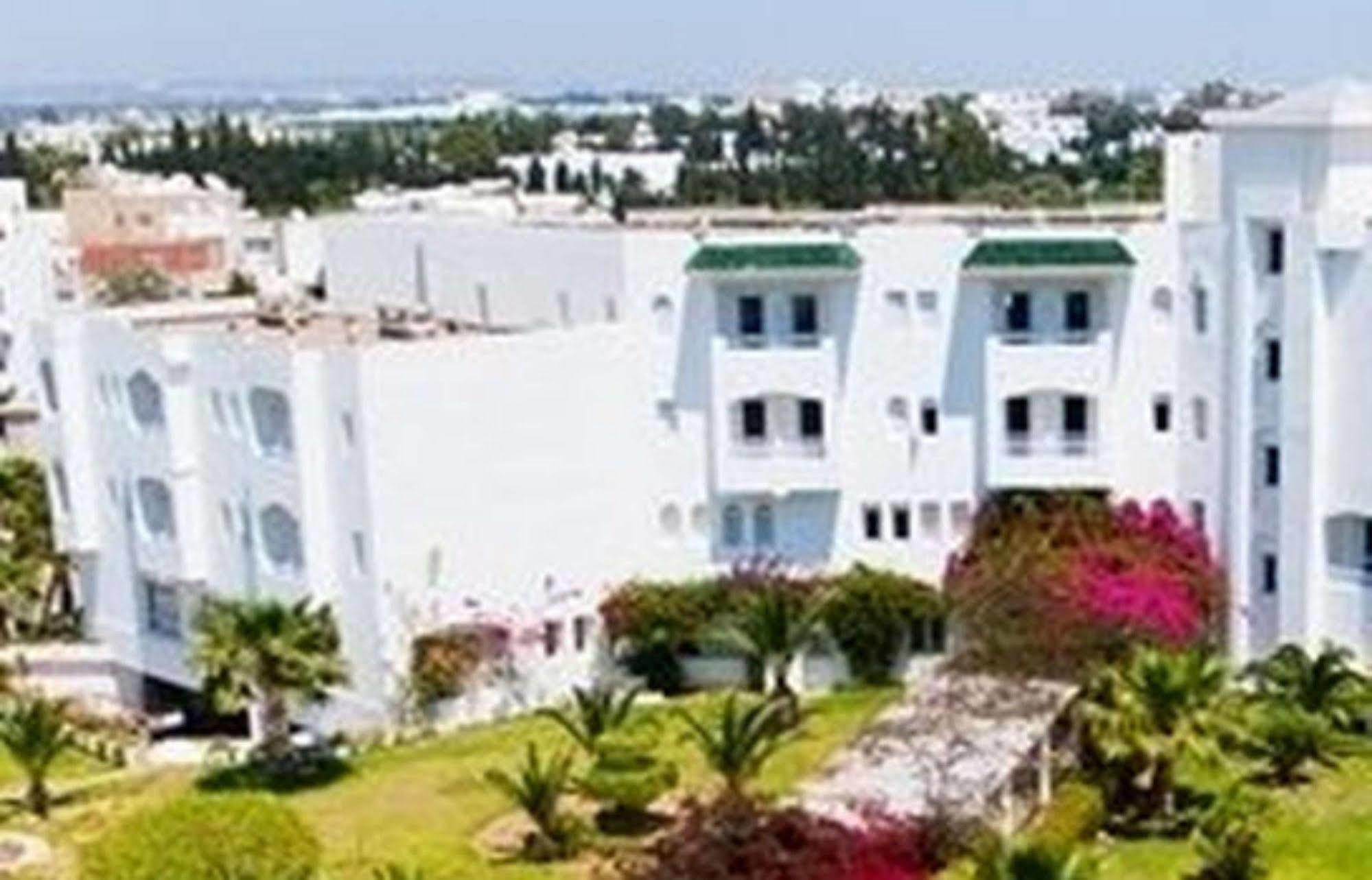 Kinza Hotel 哈馬馬特 外观 照片