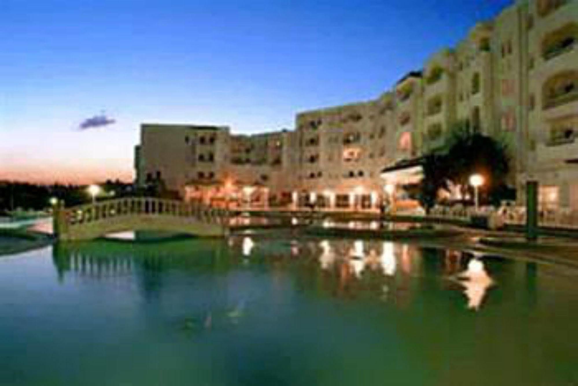 Kinza Hotel 哈馬馬特 商标 照片